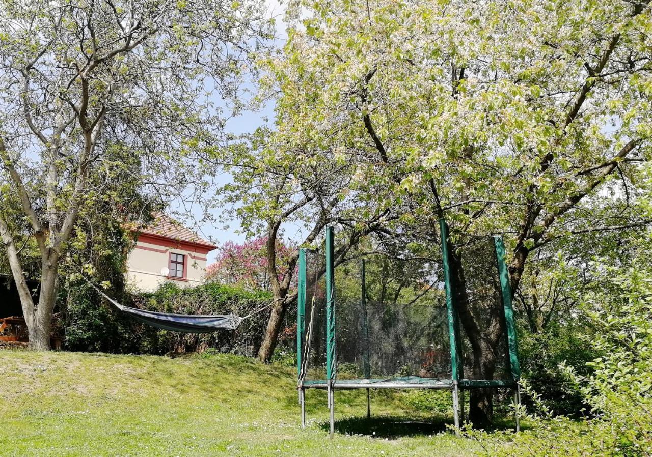 Flamingo Apartments Prague Exterior photo